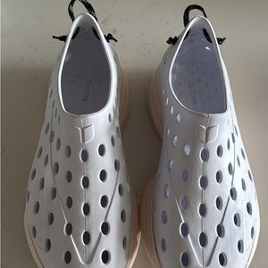 Kane Footwear White Slip-On Shoes